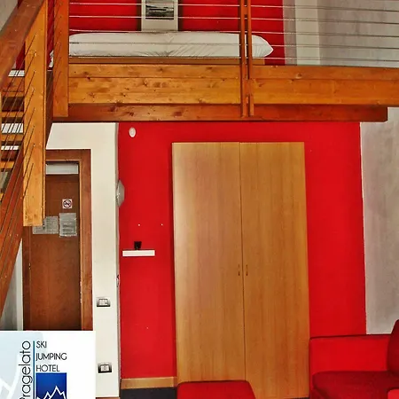 Pragelato Ski Jumping Hotel Отель